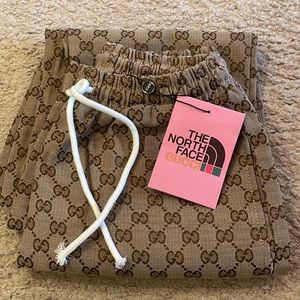 northface gucci pants